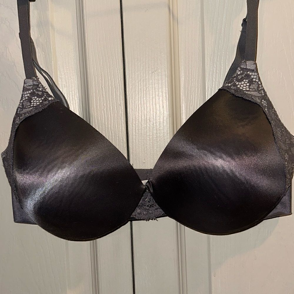 Maidenform Self Expressions Smooth T Shirt Underwire Bra! - Picture 3 of 16